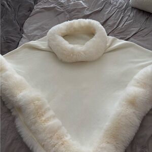 Elegant Cream Fx fur poncho